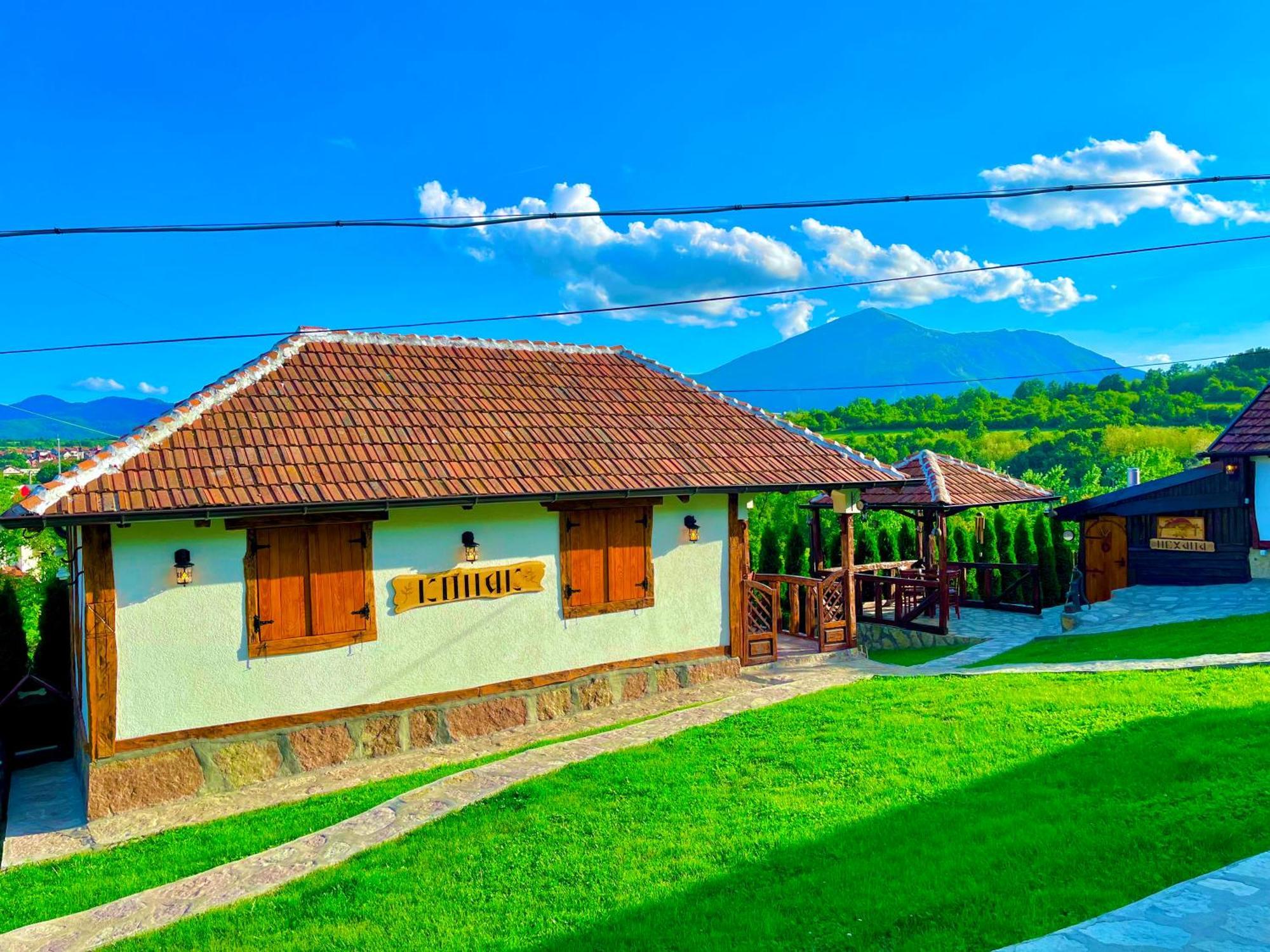 Etno Selo Stanojevic Hotel Boljevac Exterior photo